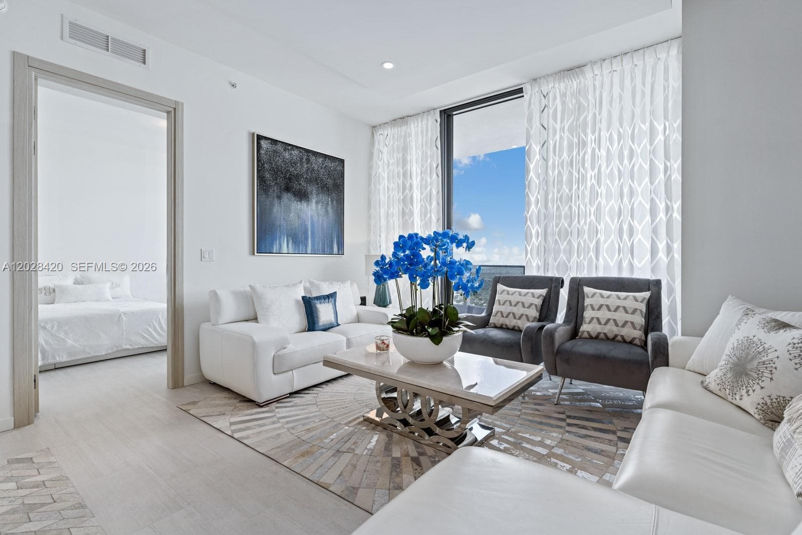 1000 Brickell Plz, Miami FL 33131 — 3
