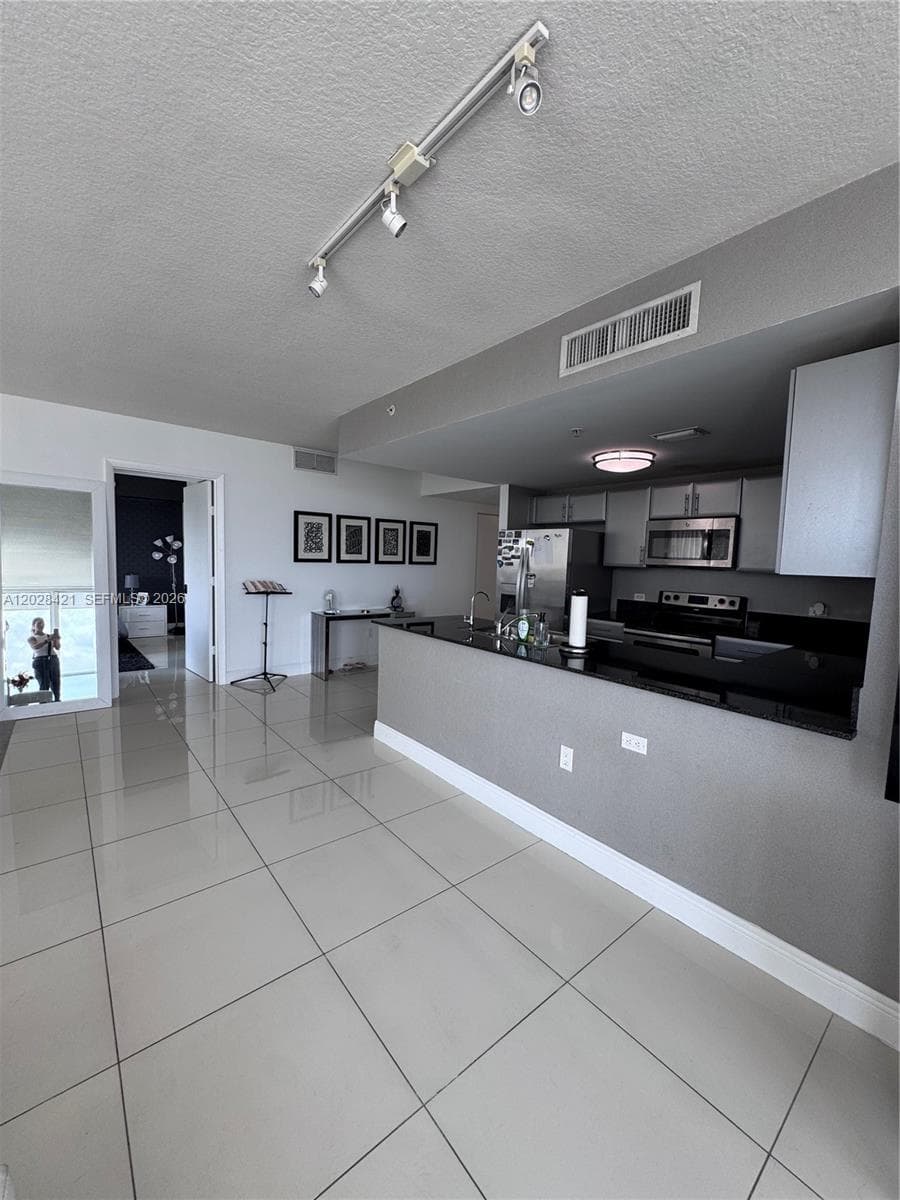 1861 NW S River Dr # 906, Miami FL 33125 — 6
