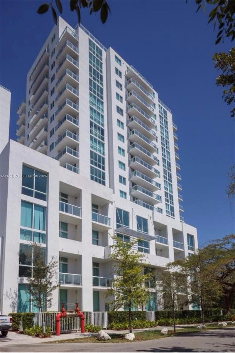 1861 NW S River Dr # 906, Miami FL 33125 — 19