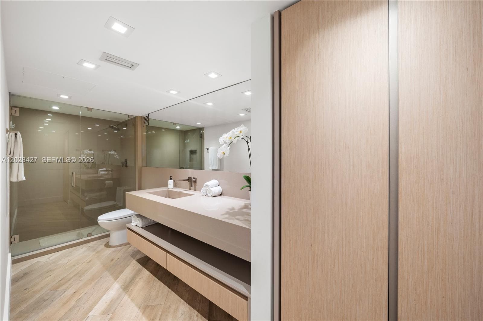 2301 Collins Ave # 1432, Miami Beach FL 33139 — 24