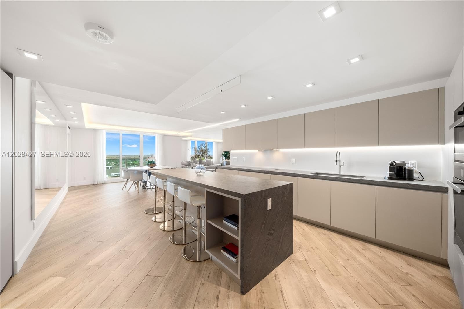 2301 Collins Ave # 1432, Miami Beach FL 33139 — 8