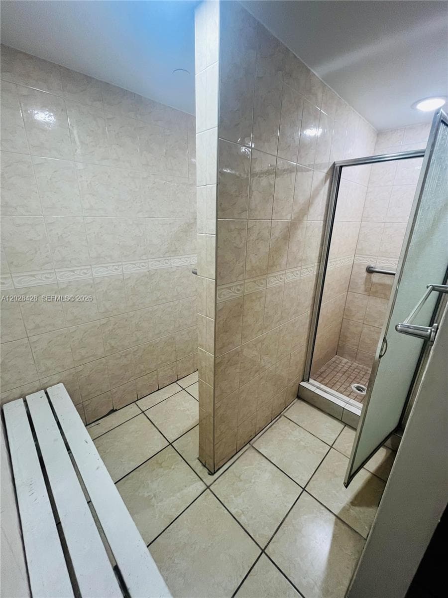 2655 Collins Ave # 602, Miami Beach FL 33140 — 26