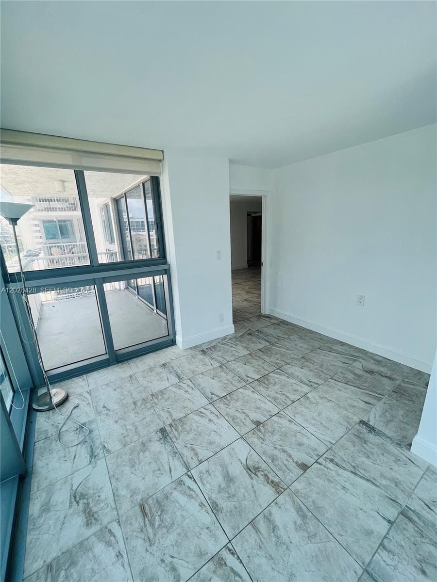 2655 Collins Ave # 602, Miami Beach FL 33140 — 10