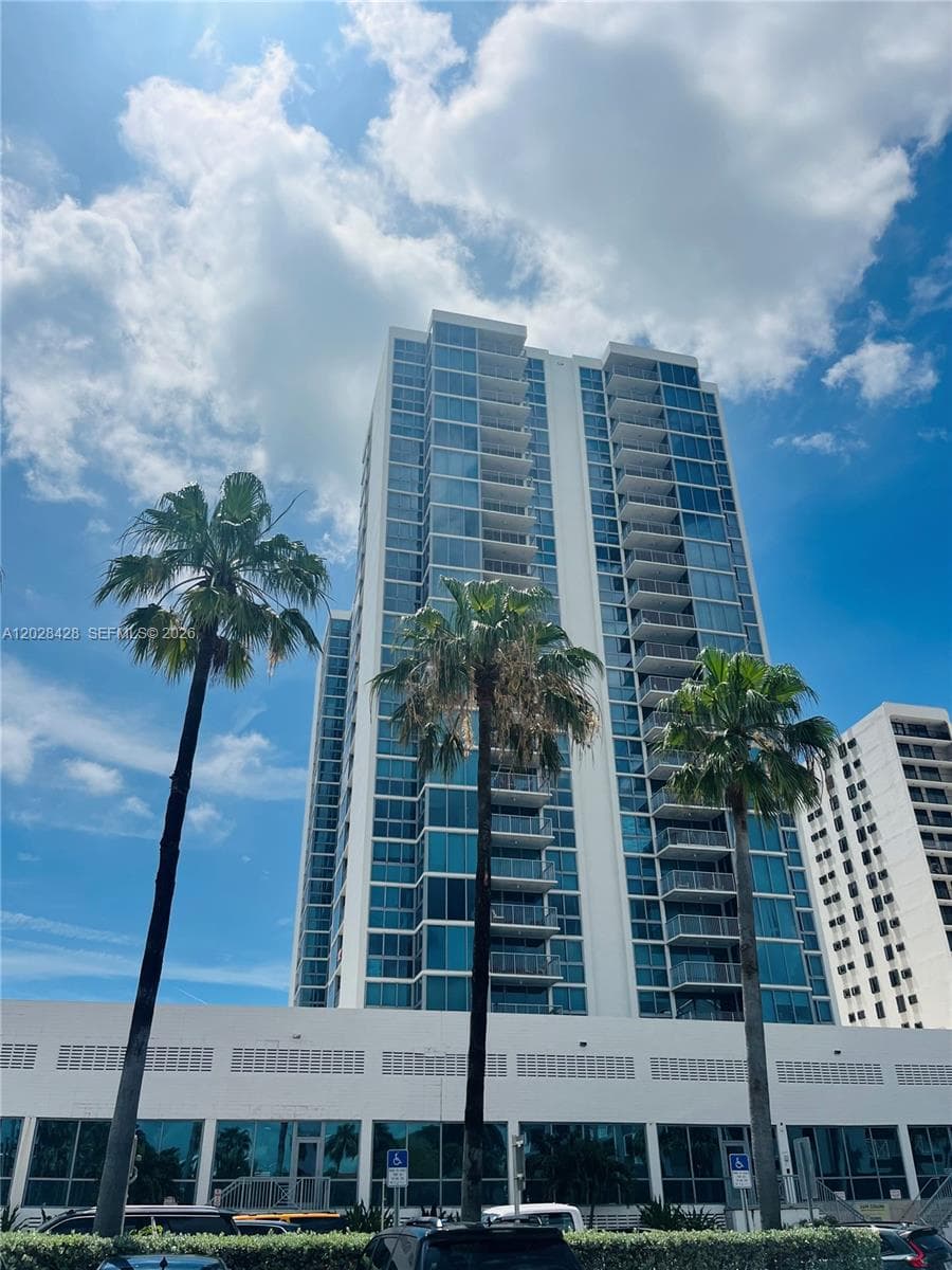 2655 Collins Ave # 602, Miami Beach FL 33140 — 21