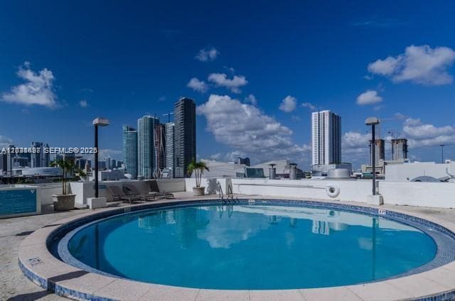 555 NE 15th St # 16H, Miami FL 33132 — 25
