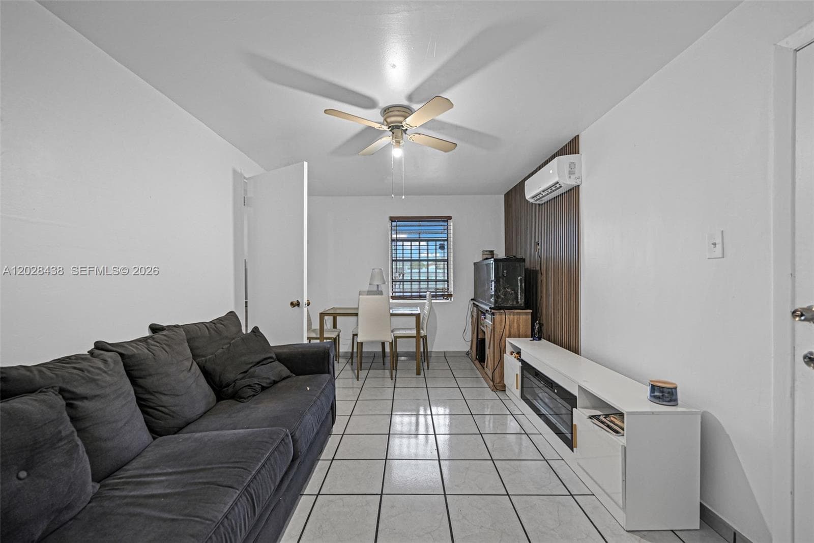 1421 SW 92nd Ave, Miami FL 33174 — 30