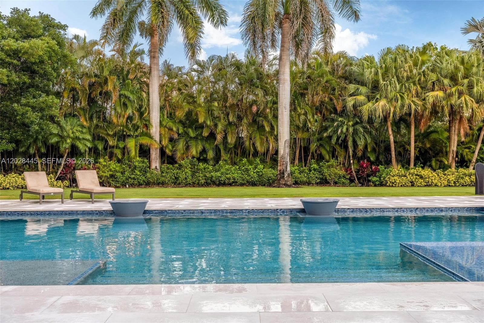 8251 Old Cutler Rd, Coral Gables FL 33143 — 121
