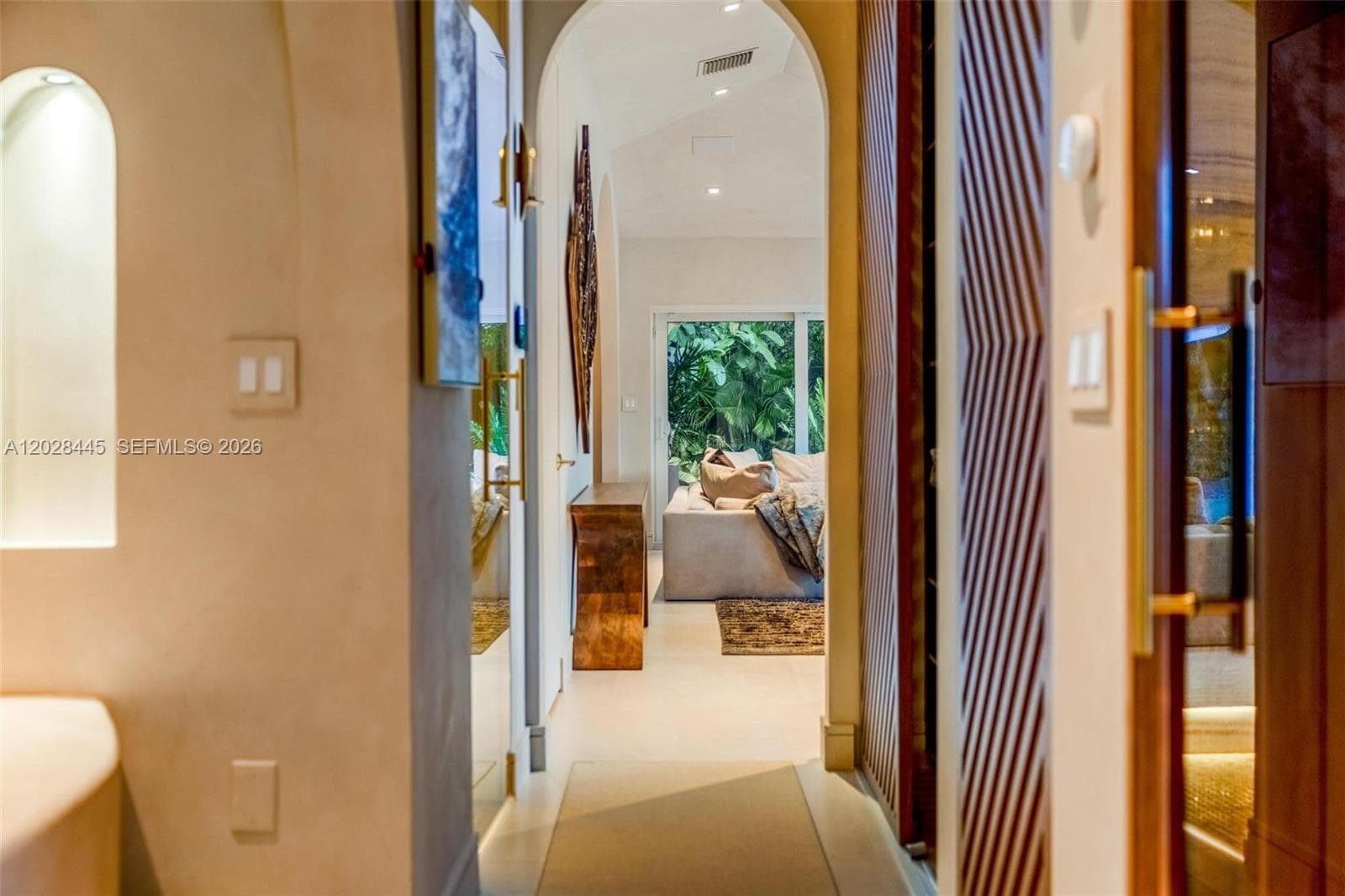 8251 Old Cutler Rd, Coral Gables FL 33143 — 98