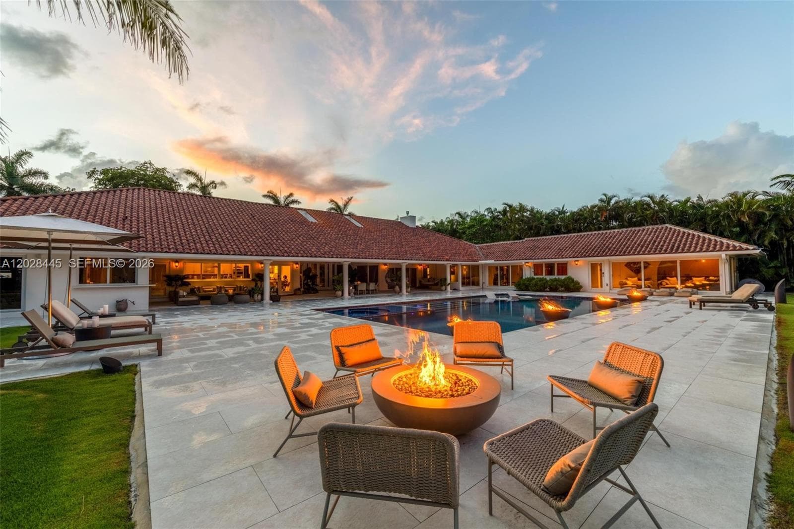 8251 Old Cutler Rd, Coral Gables FL 33143 — 142