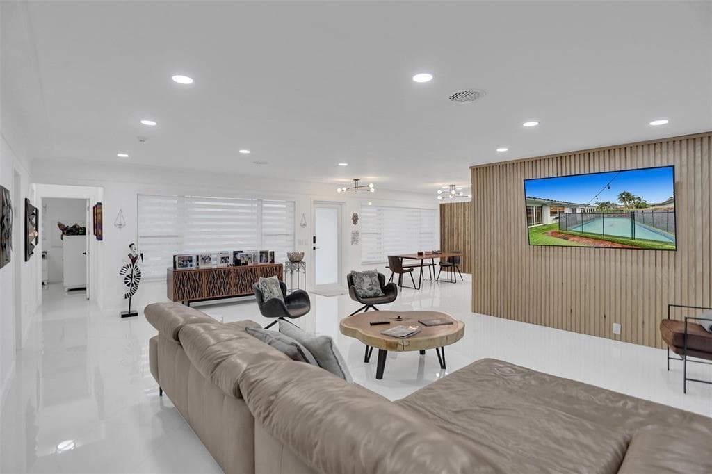 3101 NE 164th Street, North Miami Beach FL 33160 — 6