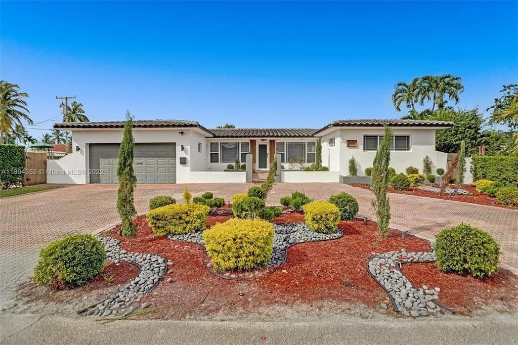 3101 NE 164th Street, North Miami Beach FL 33160 — 1