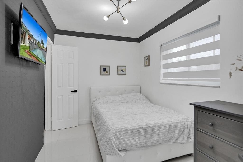 3101 NE 164th Street, North Miami Beach FL 33160 — 37