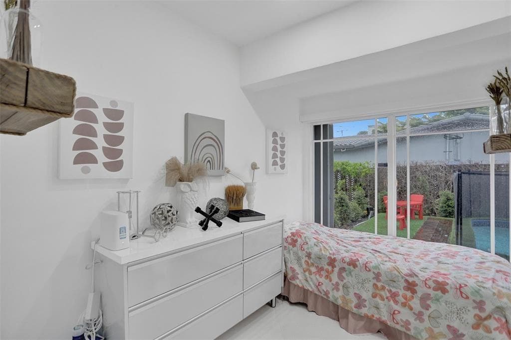 3101 NE 164th Street, North Miami Beach FL 33160 — 35