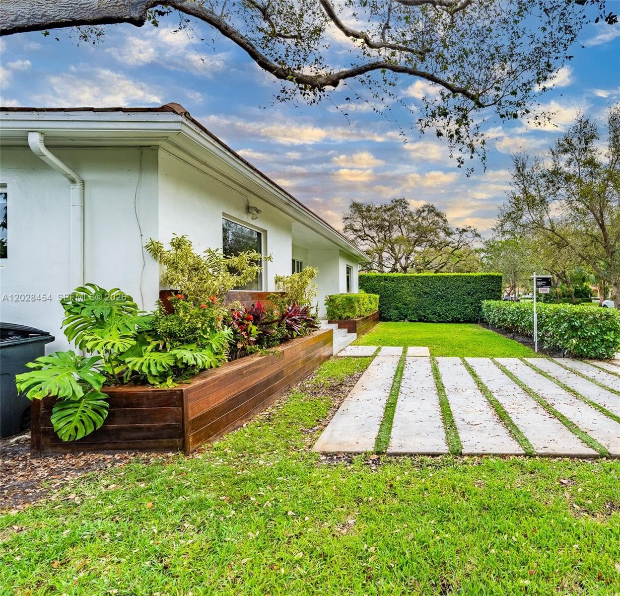1223 NE 102nd St, Miami Shores FL 33138 — 27