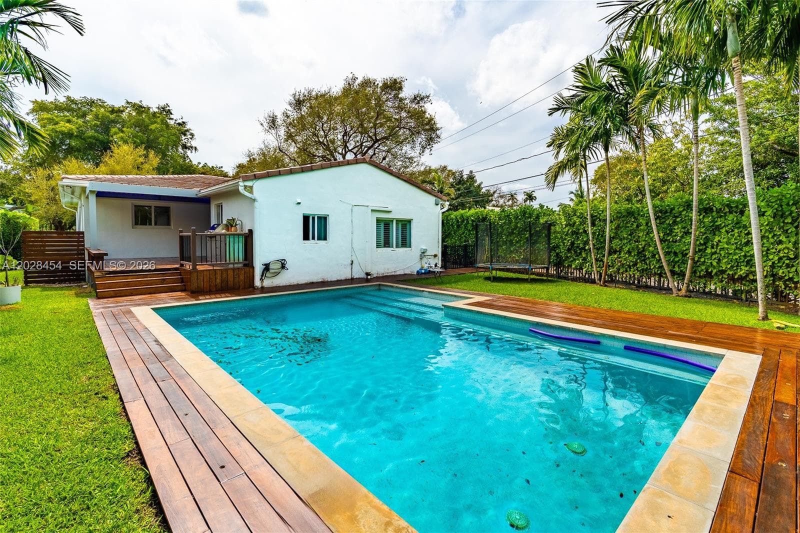 1223 NE 102nd St, Miami Shores FL 33138 — 31