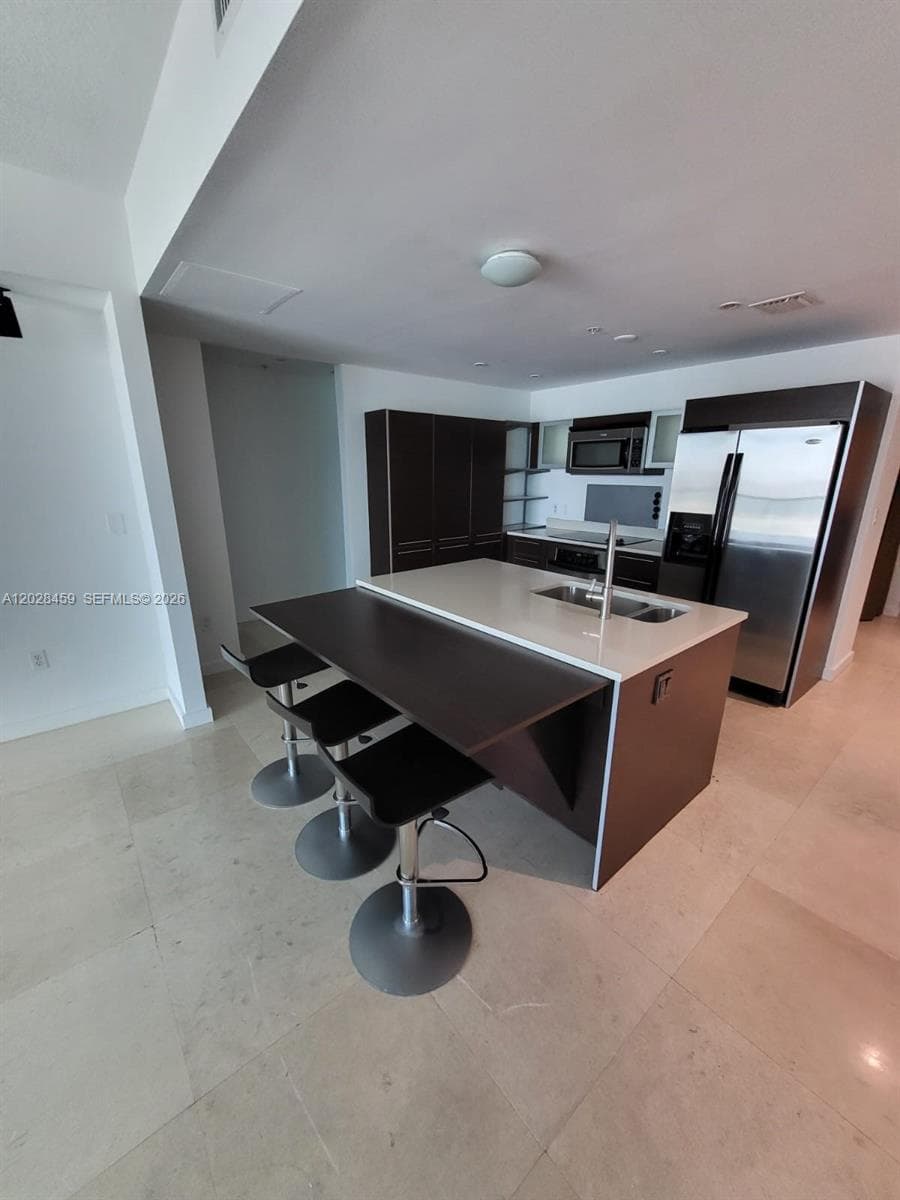 1900 N Bayshore Dr # 2415, Miami FL 33132 — 5