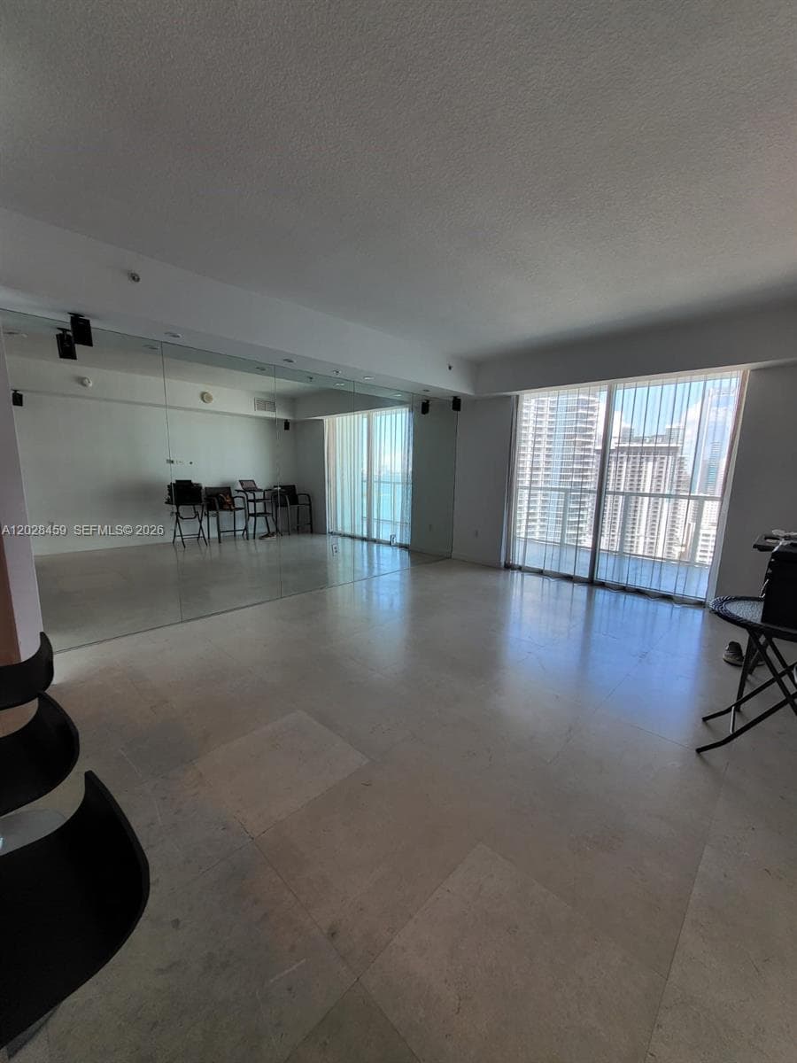 1900 N Bayshore Dr # 2415, Miami FL 33132 — 14