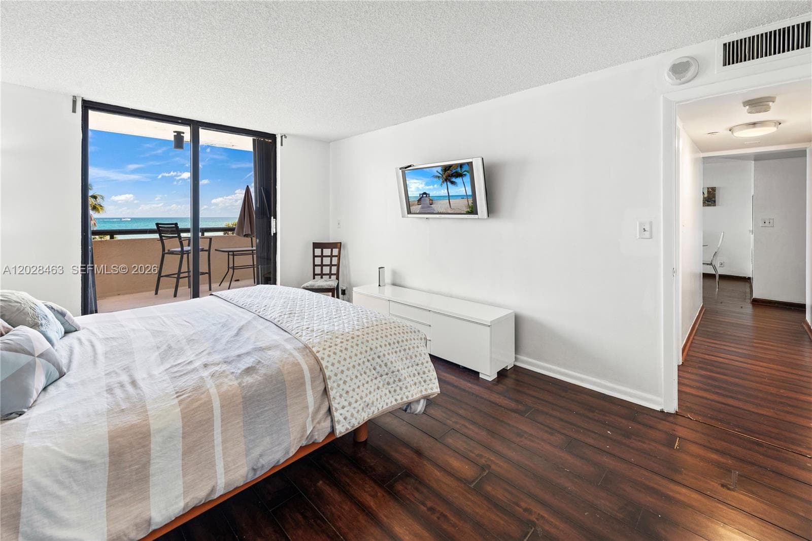 2555 Collins Ave # 403, Miami Beach FL 33140 — 17