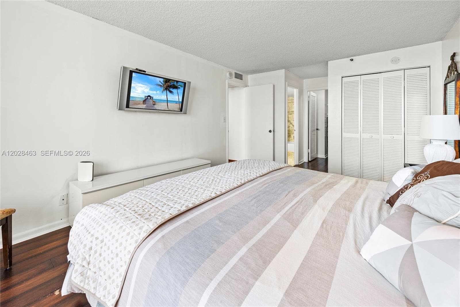 2555 Collins Ave # 403, Miami Beach FL 33140 — 16