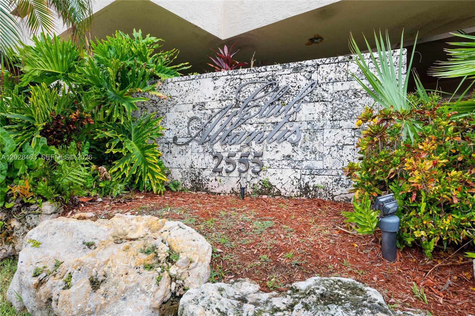 2555 Collins Ave # 403, Miami Beach FL 33140 — 55