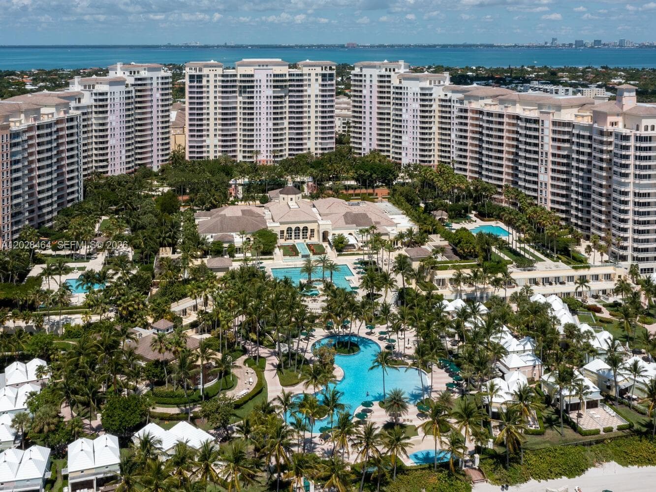 781 Crandon Blvd # 405, Key Biscayne FL 33149 — 2