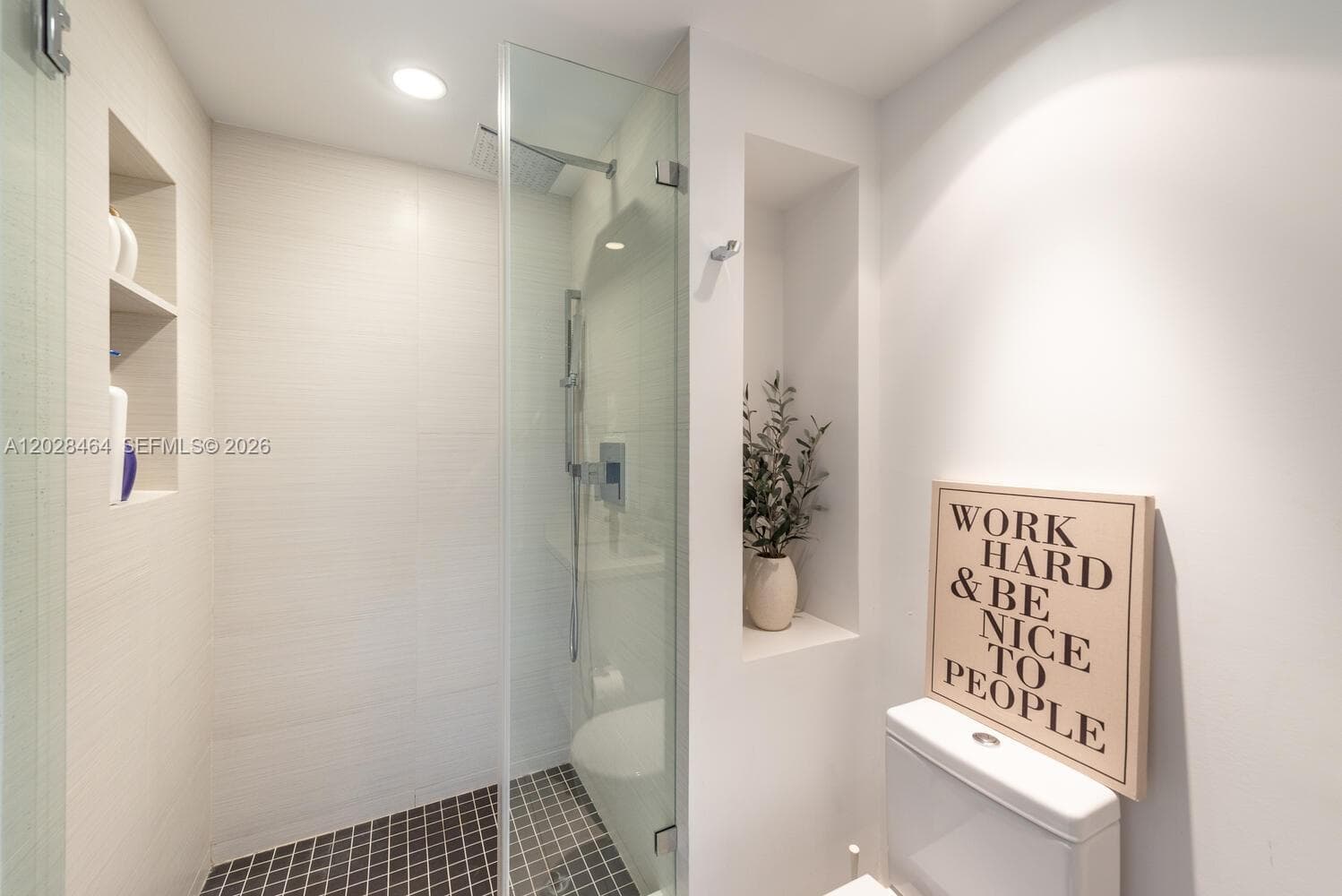 781 Crandon Blvd # 405, Key Biscayne FL 33149 — 24