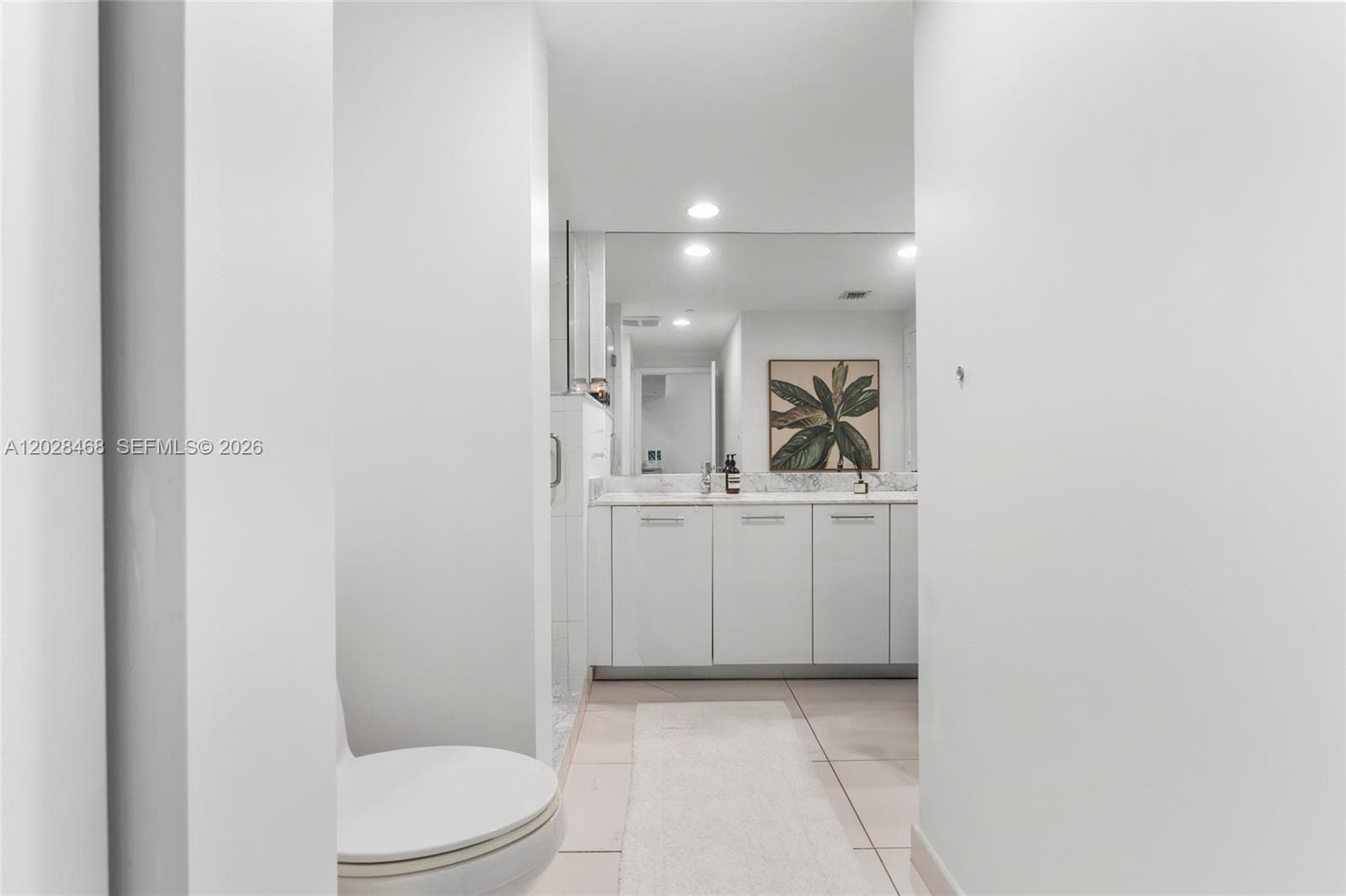 55 SE 6th St # 3303, Miami FL 33131 — 14