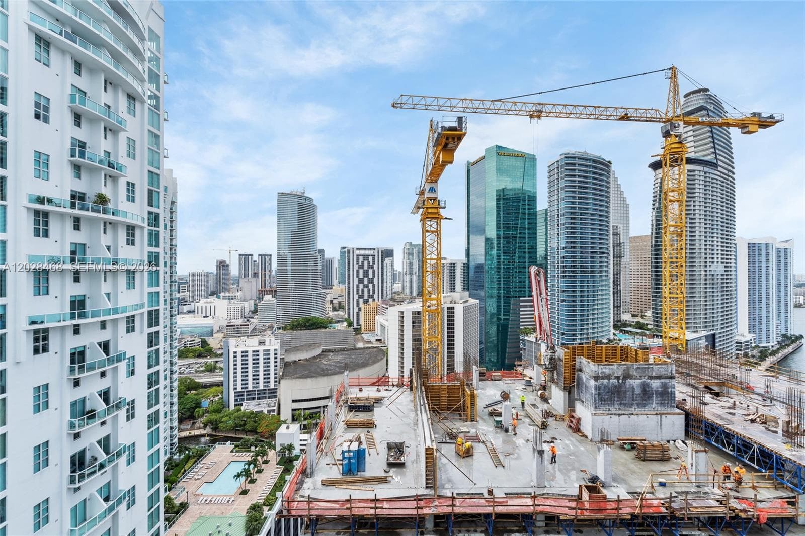 55 SE 6th St # 3303, Miami FL 33131 — 18