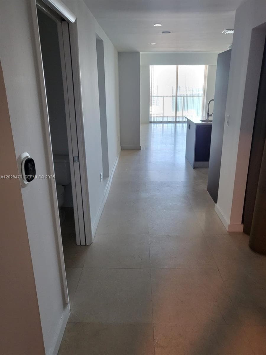 1900 N Bayshore Dr # 2415, Miami FL 33132 — 9