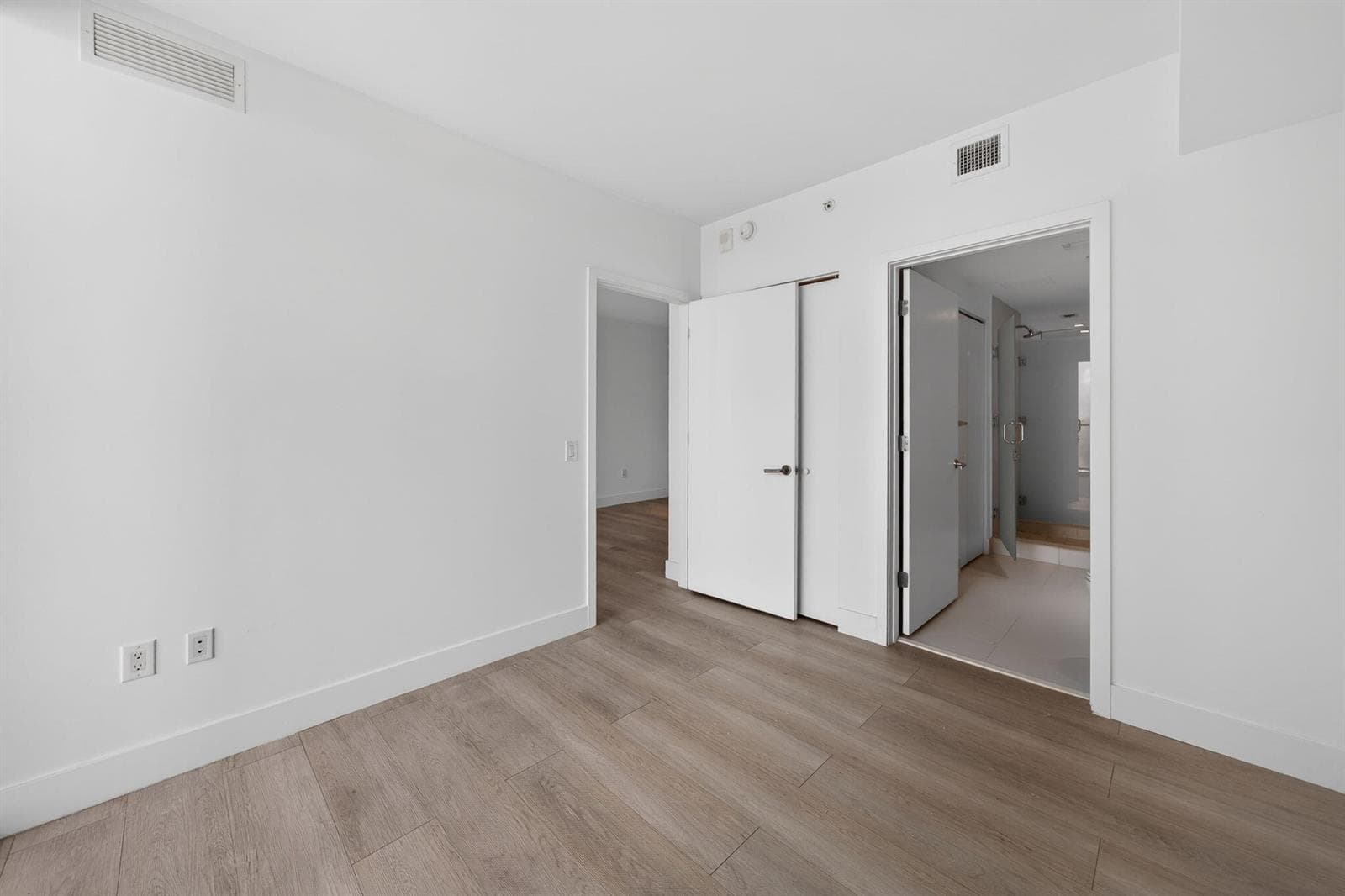 501 NE 31 Street # 3305, Miami FL 33137 — 26