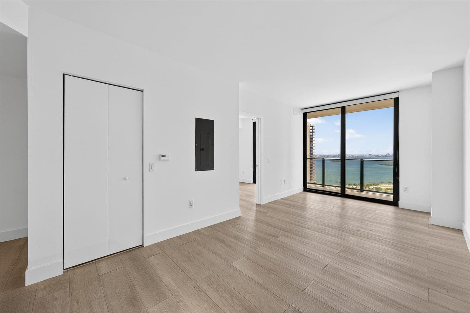 501 NE 31 Street # 3305, Miami FL 33137 — 10