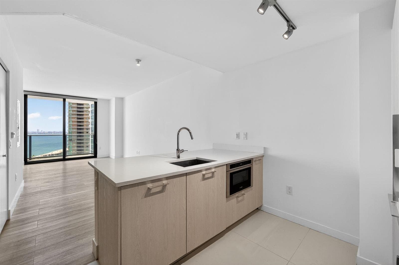 501 NE 31 Street # 3305, Miami FL 33137 — 15