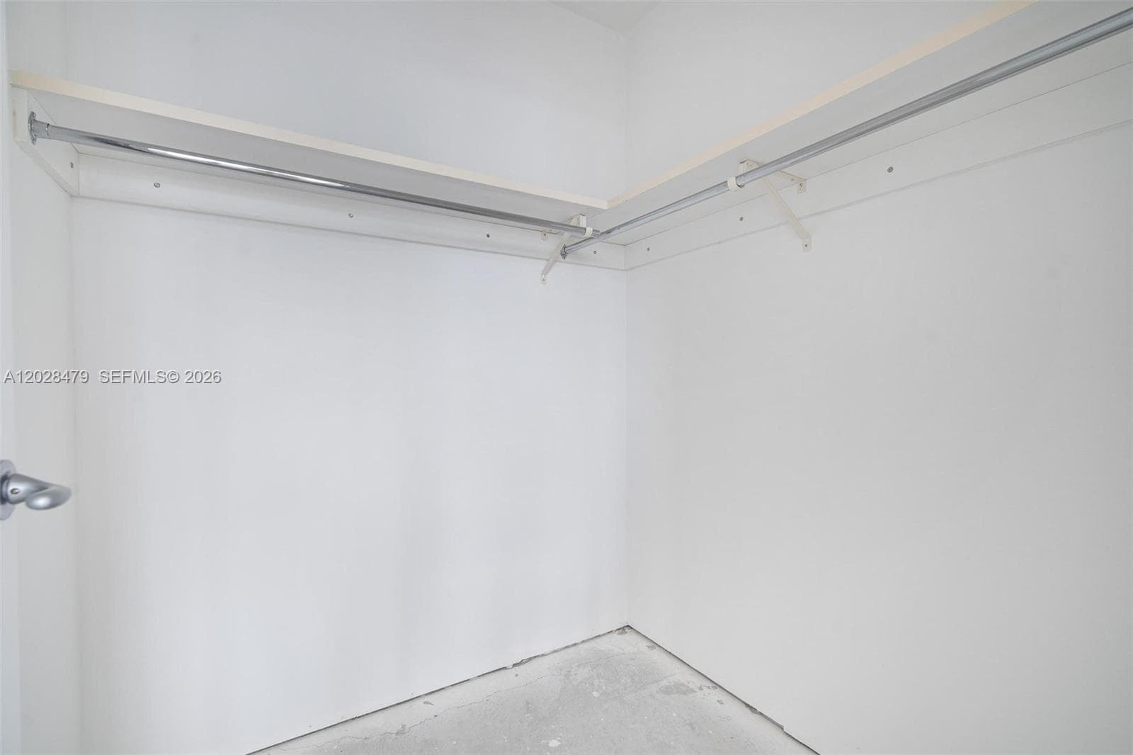 1395 Brickell Ave # 3410, Miami FL 33131 — 36