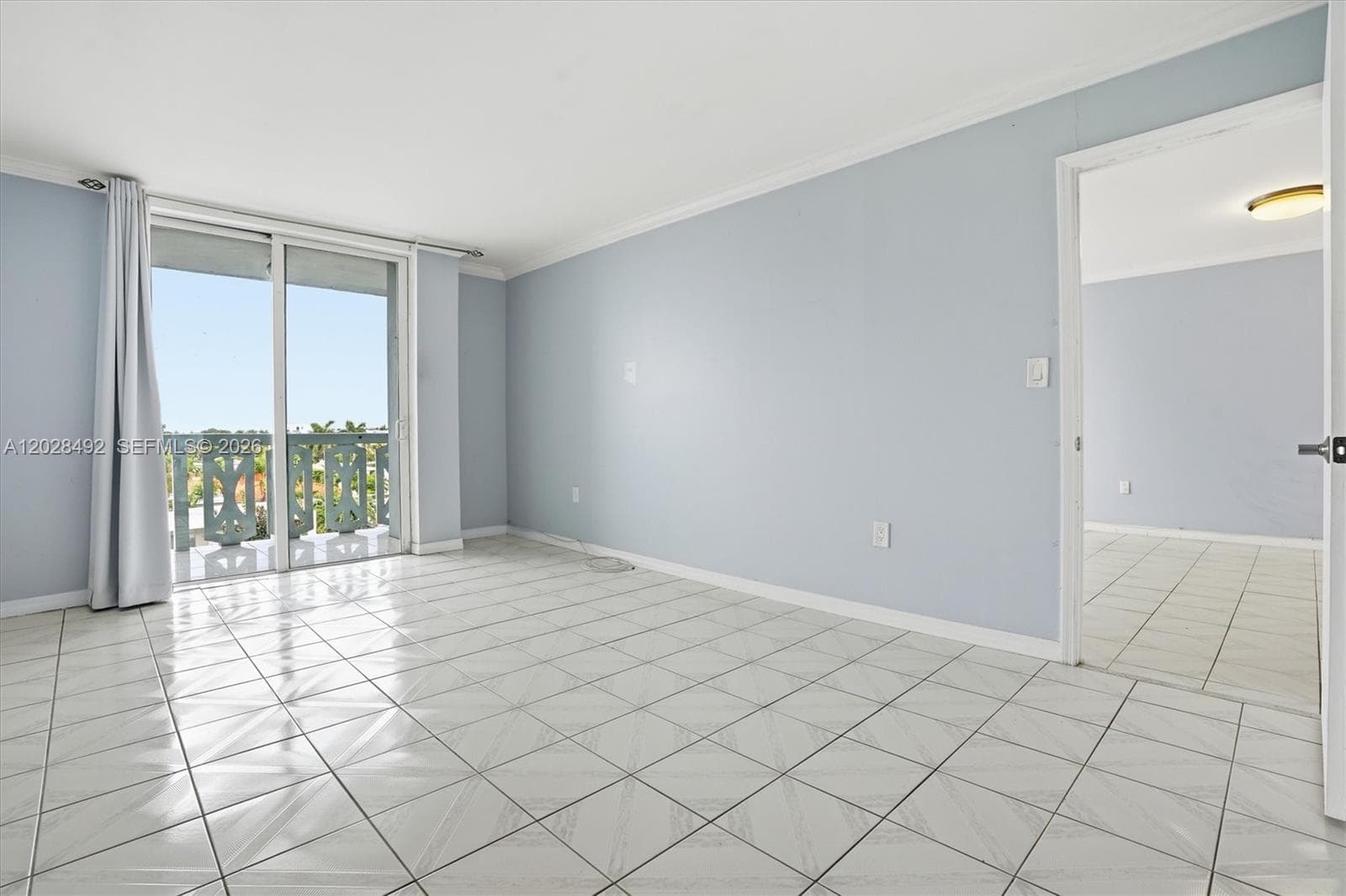 8233 Harding Ave # 504, Miami Beach FL 33141 — 13