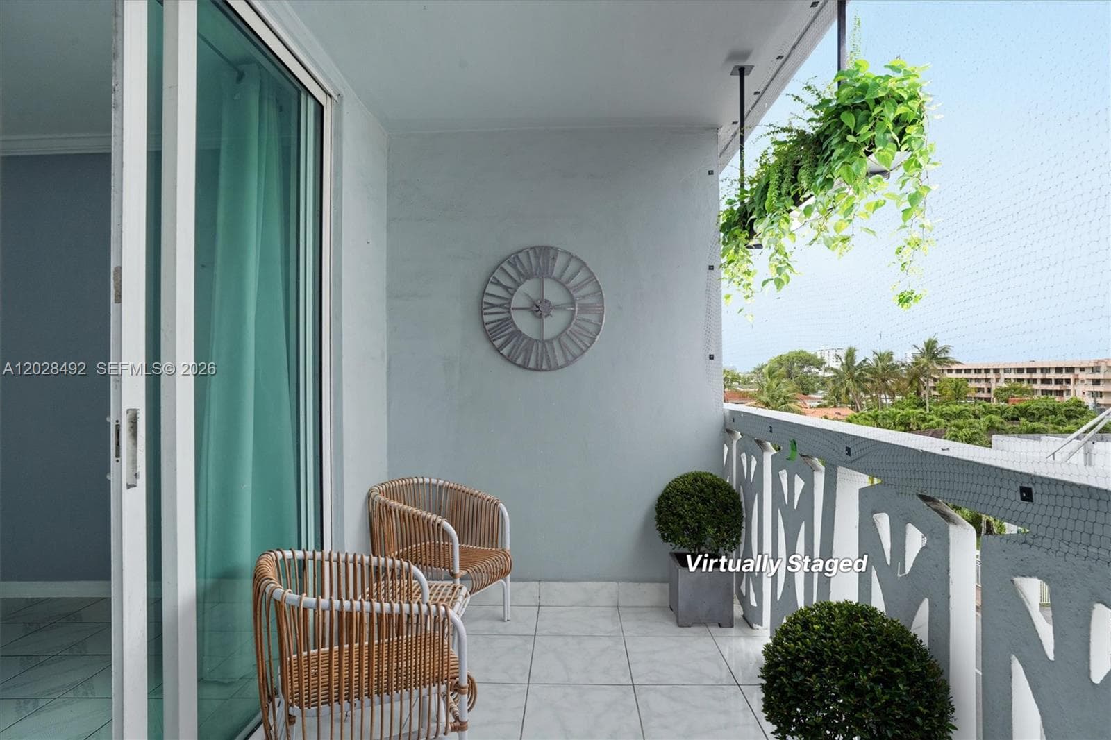 8233 Harding Ave # 504, Miami Beach FL 33141 — 5
