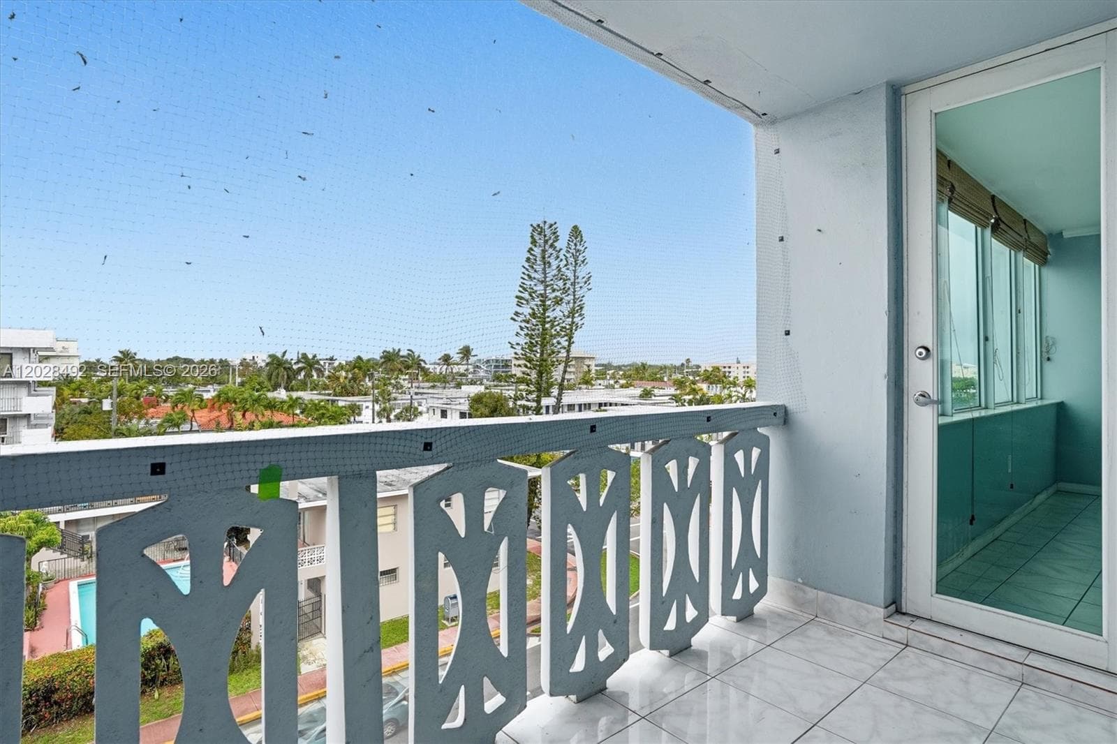 8233 Harding Ave # 504, Miami Beach FL 33141 — 14