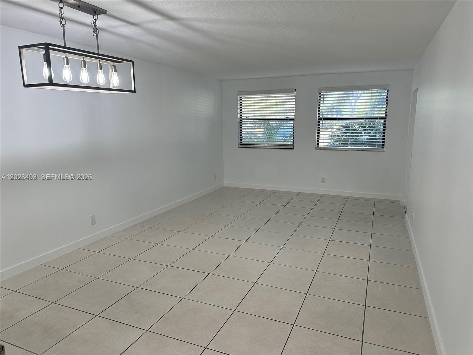 8180 Geneva Ct # 119, Doral FL 33166 — 2
