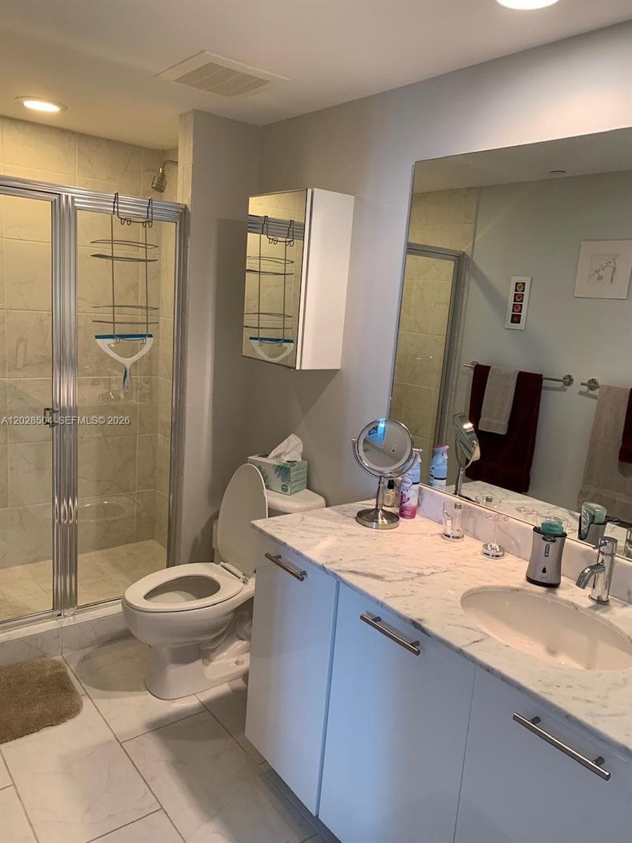 951 Brickell Ave # 4005, Miami FL 33131 — 9