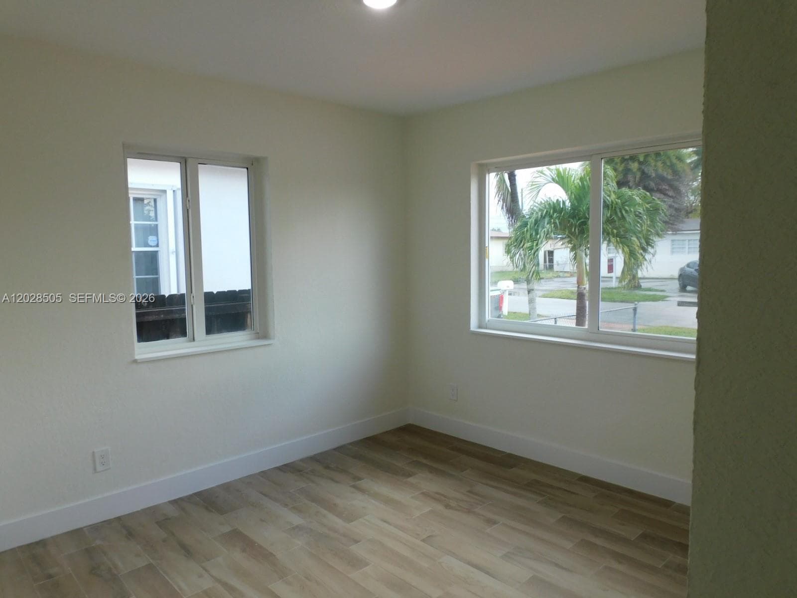 3333 SW 89th Ave # 0, Miami FL 33165 — 23
