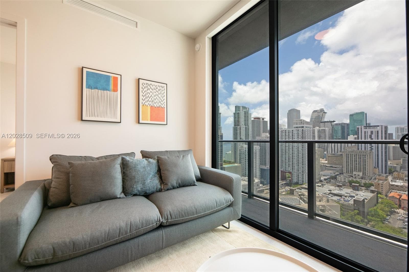 121 NE 5th St # 3102, Miami FL 33132 — 6