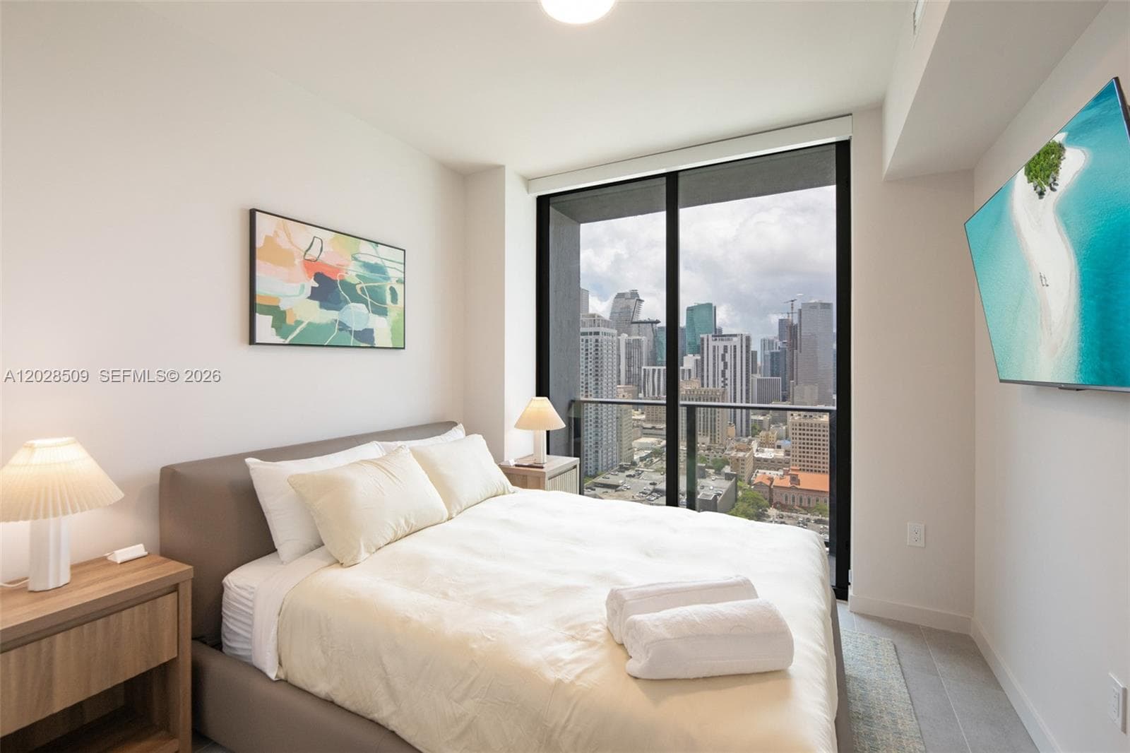 121 NE 5th St # 3102, Miami FL 33132 — 10