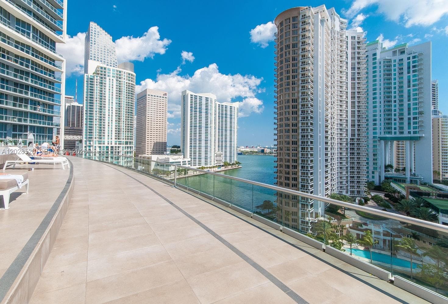495 Brickell Ave # 4901, Miami FL 33131 — 27