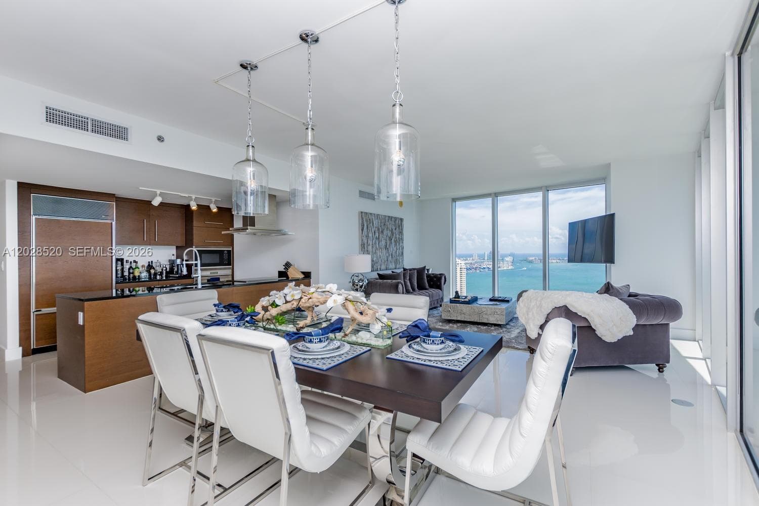 495 Brickell Ave # 4901, Miami FL 33131 — 11