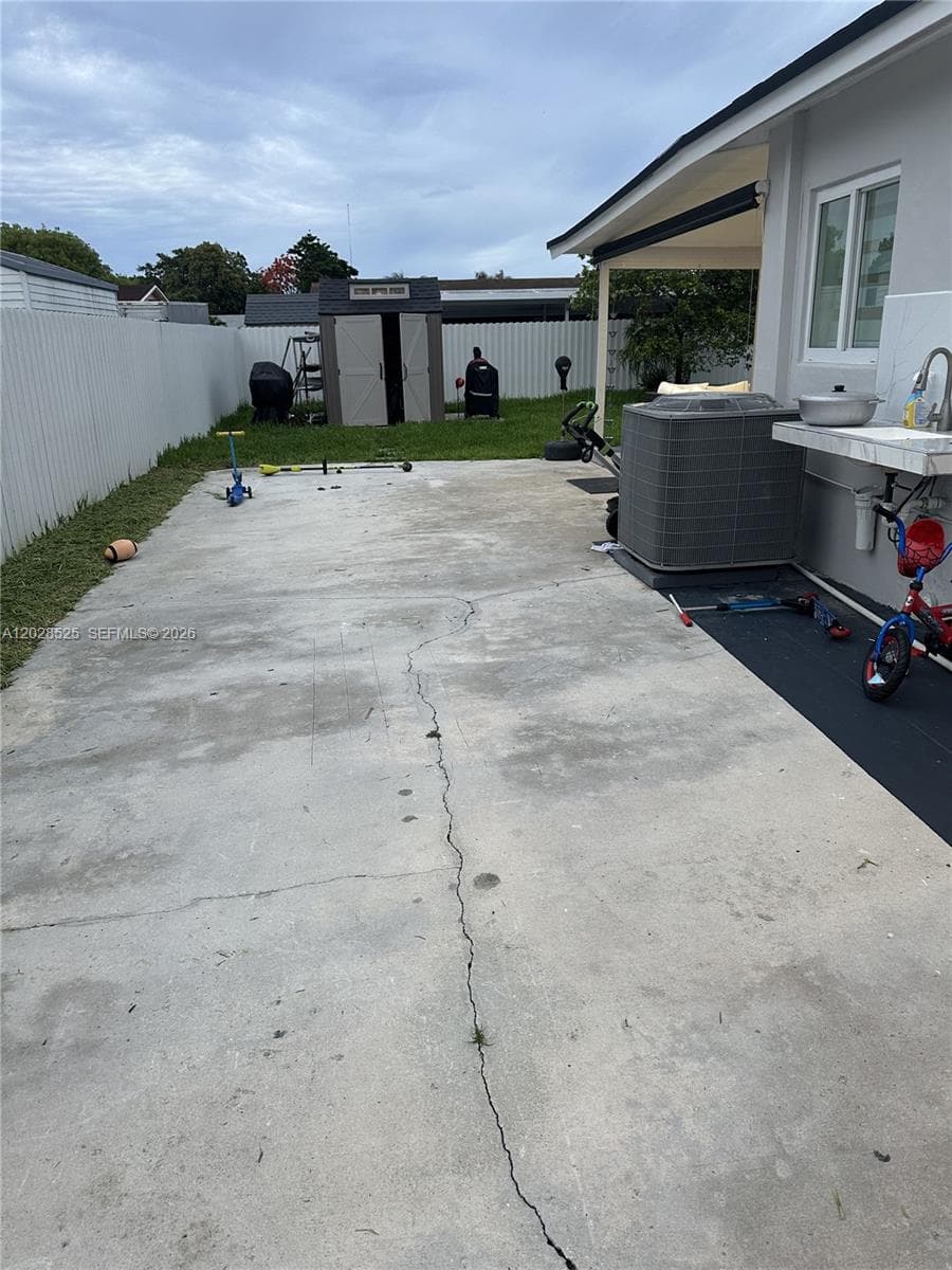 20515 NW 45th Ave, Miami Gardens FL 33055 — 24
