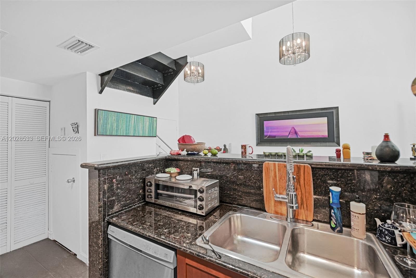 7728 Collins Ave # 5, Miami Beach FL 33141 — 13