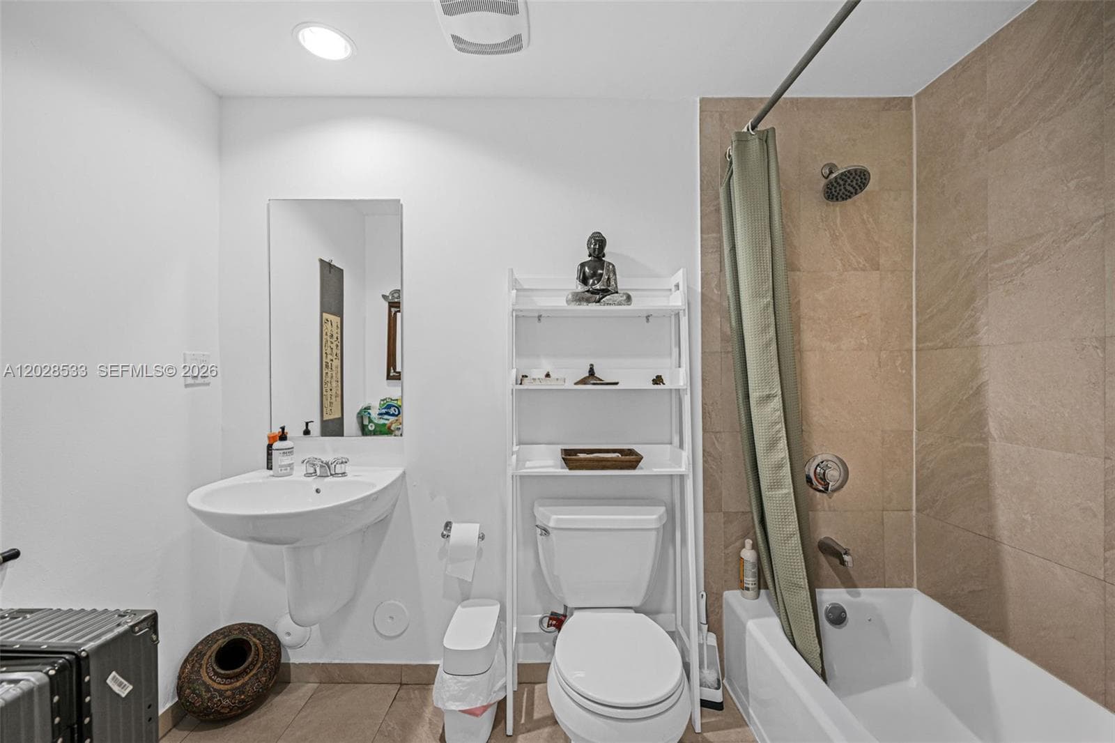 7728 Collins Ave # 5, Miami Beach FL 33141 — 17