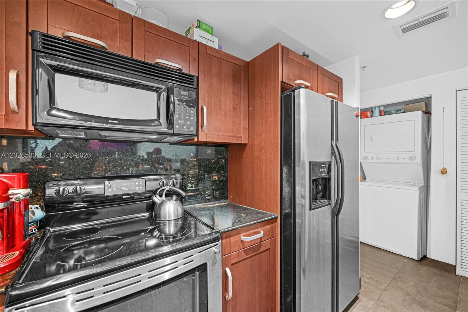 7728 Collins Ave # 5, Miami Beach FL 33141 — 12