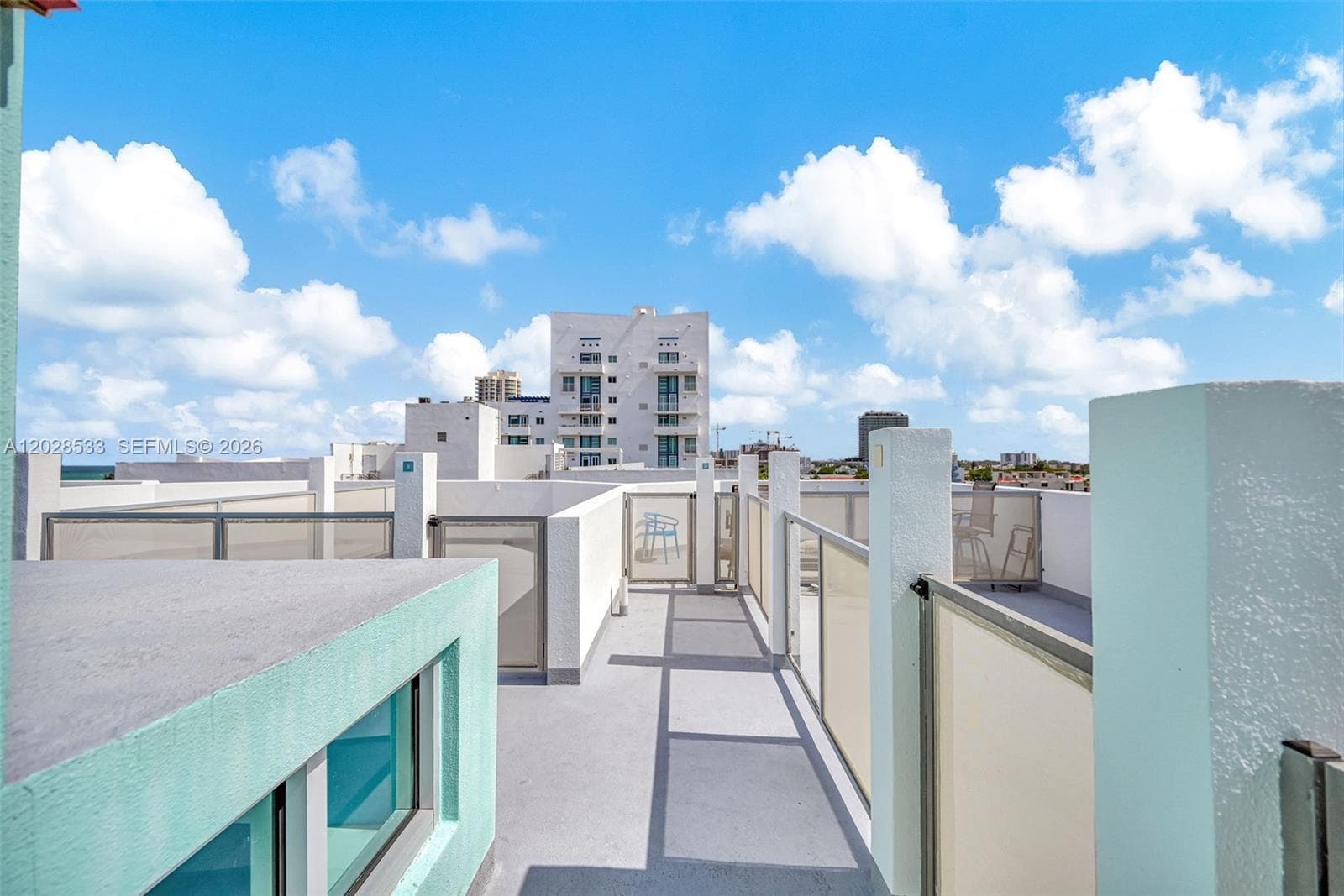 7728 Collins Ave # 5, Miami Beach FL 33141 — 32