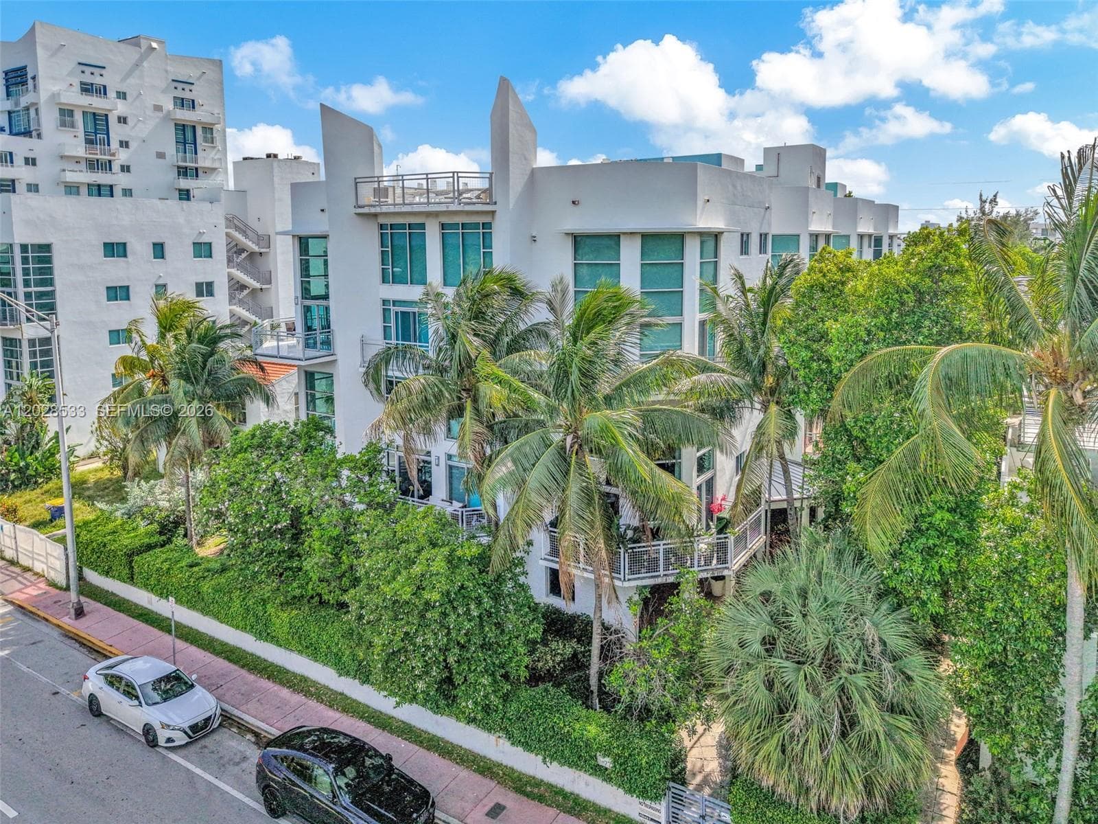 7728 Collins Ave # 5, Miami Beach FL 33141 — 51