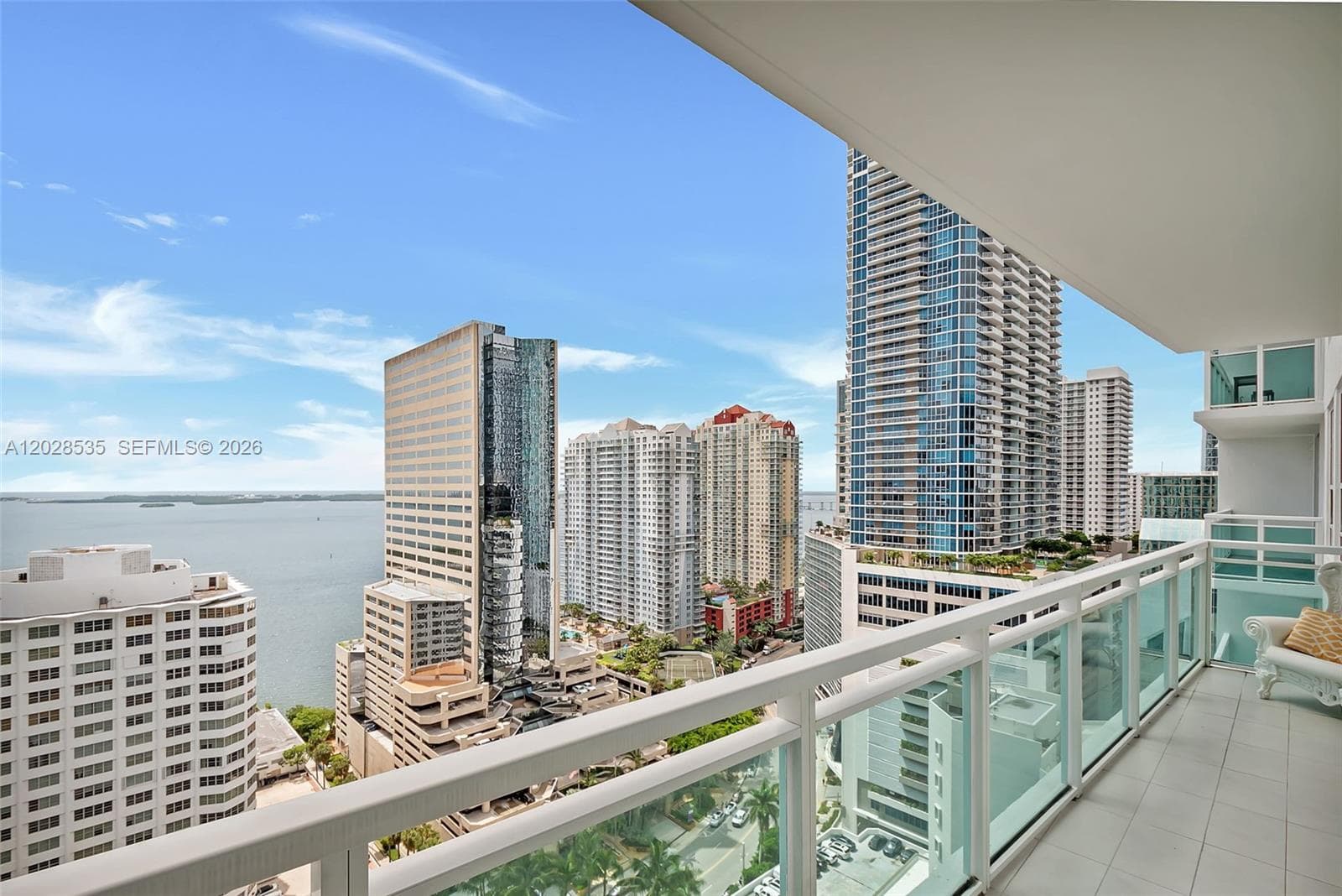951 Brickell Ave # 2406, Miami FL 33131 — 1